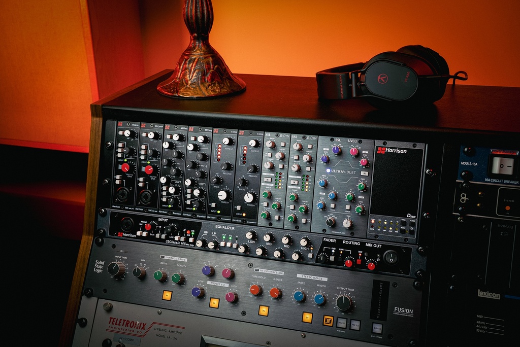 Harrison - D510r - Hero 1