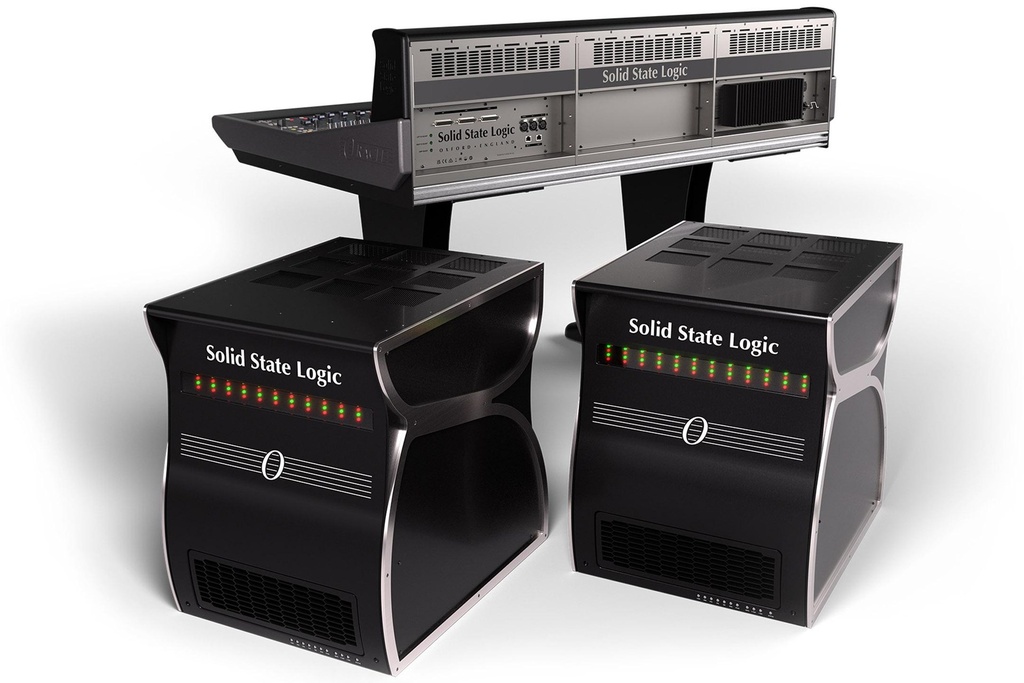 Oracle_Studio_shot_right_angle_0002_Layer_6