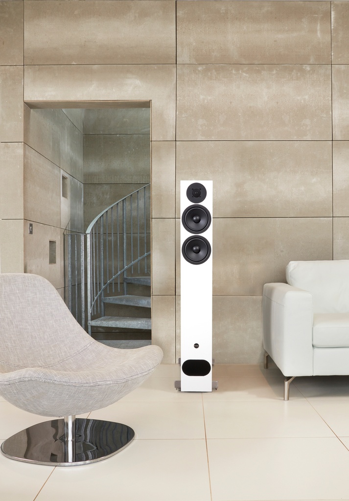 [PMCZFACT8SIGWH] FACT-8 Signature WH (White Silk)